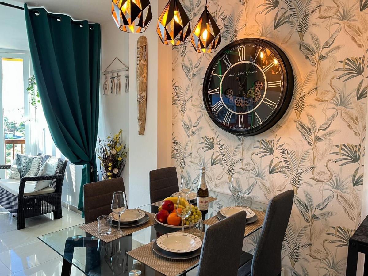 Ferienwohnung Luxory Dreamy Sunset, Seafront, Direct Access To The Promenade,Wifi,Pool,Free Parking Los Cristianos  Exterior foto