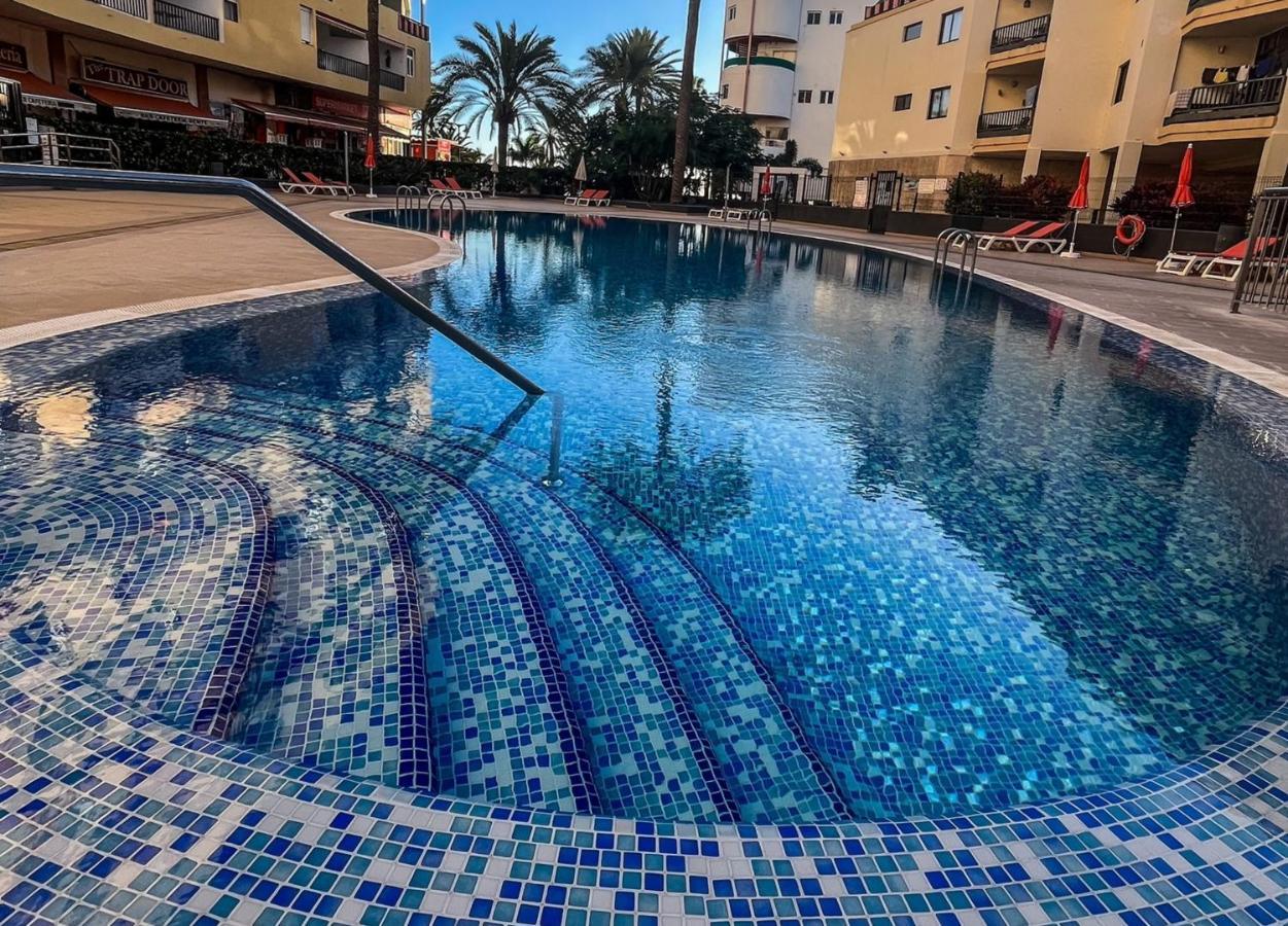 Ferienwohnung Luxory Dreamy Sunset, Seafront, Direct Access To The Promenade,Wifi,Pool,Free Parking Los Cristianos  Exterior foto