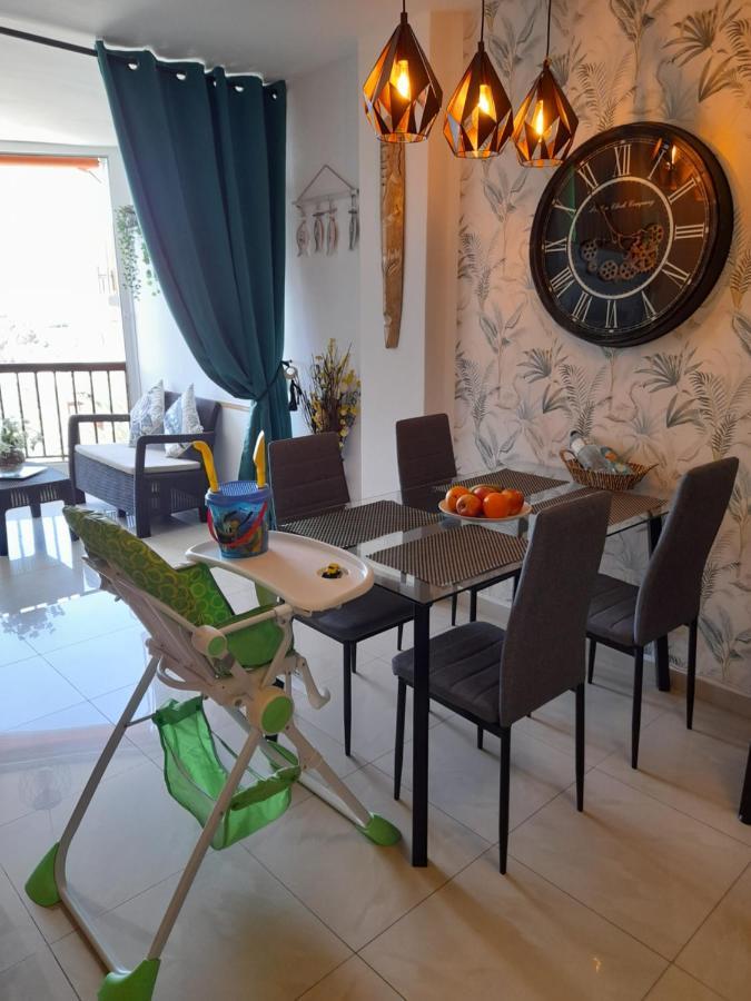 Ferienwohnung Luxory Dreamy Sunset, Seafront, Direct Access To The Promenade,Wifi,Pool,Free Parking Los Cristianos  Exterior foto