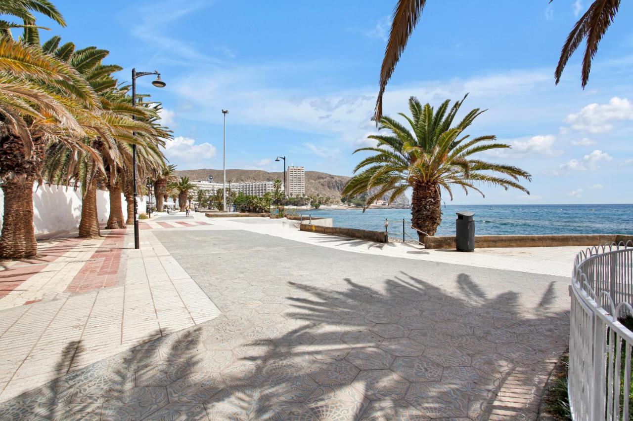 Ferienwohnung Luxory Dreamy Sunset, Seafront, Direct Access To The Promenade,Wifi,Pool,Free Parking Los Cristianos  Exterior foto