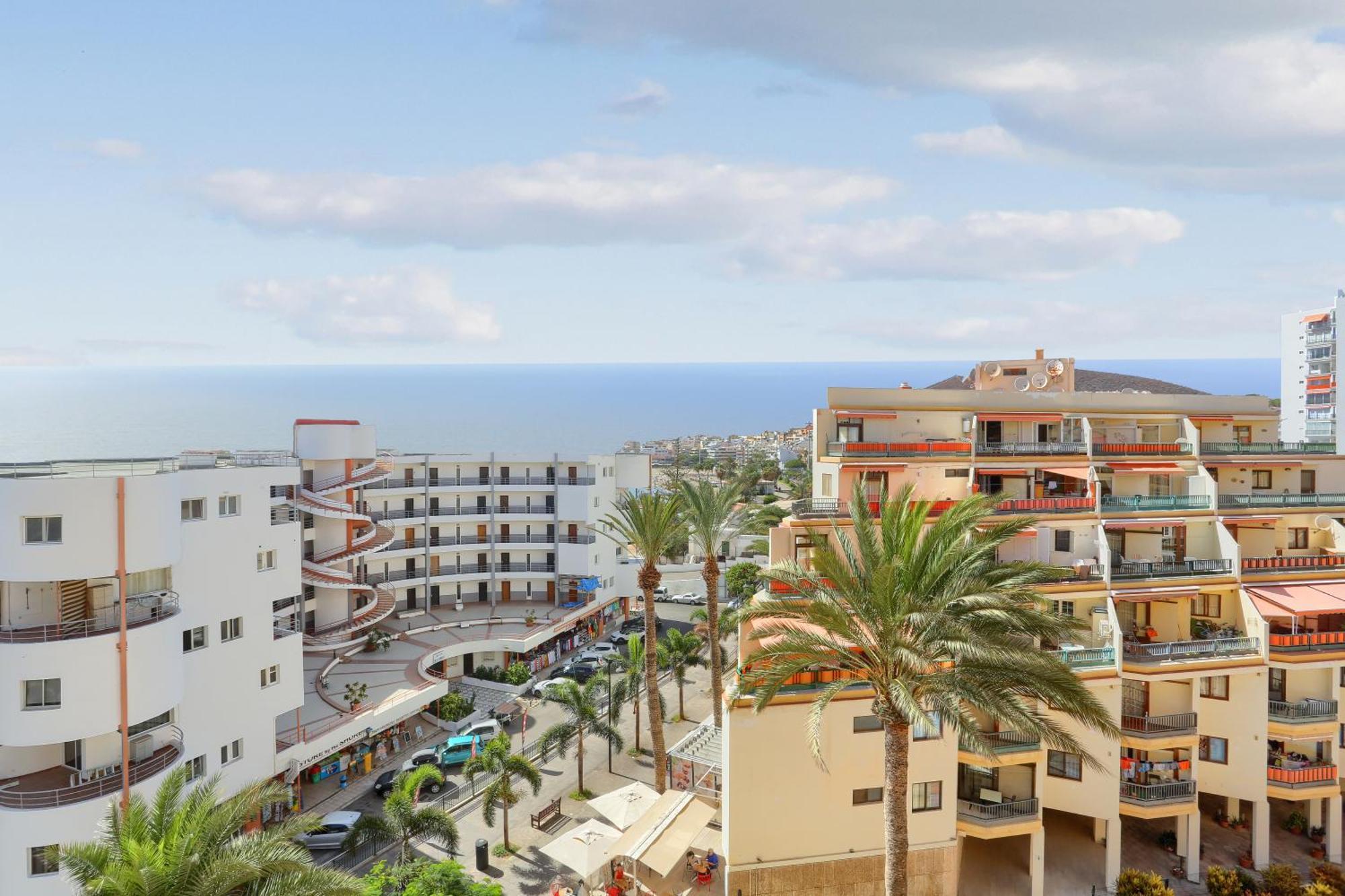 Ferienwohnung Luxory Dreamy Sunset, Seafront, Direct Access To The Promenade,Wifi,Pool,Free Parking Los Cristianos  Exterior foto